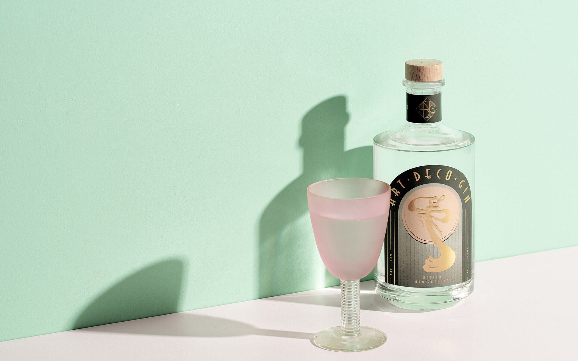NDC Art Deco Gin.